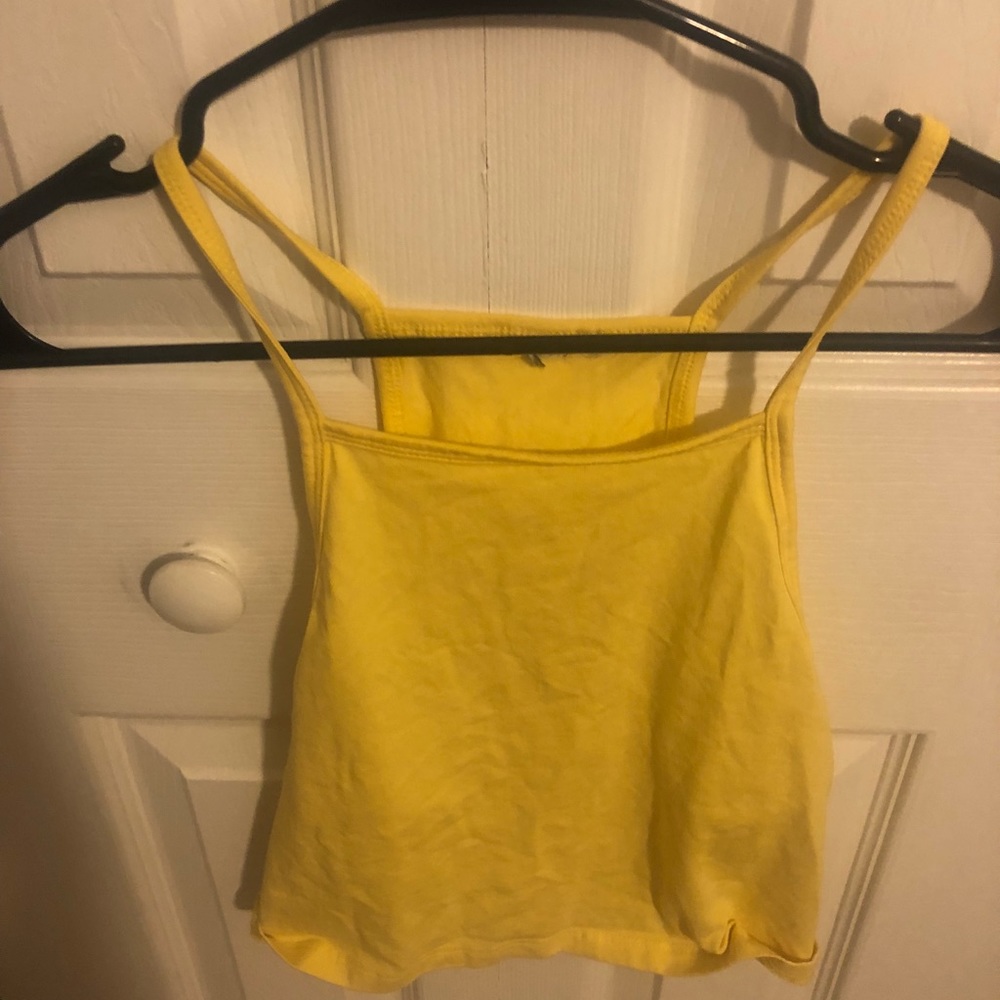 H&M yellow crop top